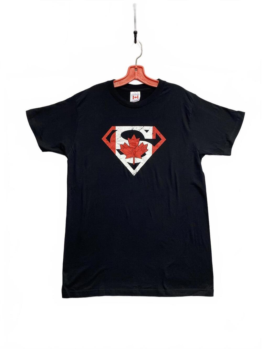 Canadian Pride Men's Black T-Shirt with Canadian Maple Leaf Superman Logo Large